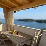 Apartament Maris Ii Palit